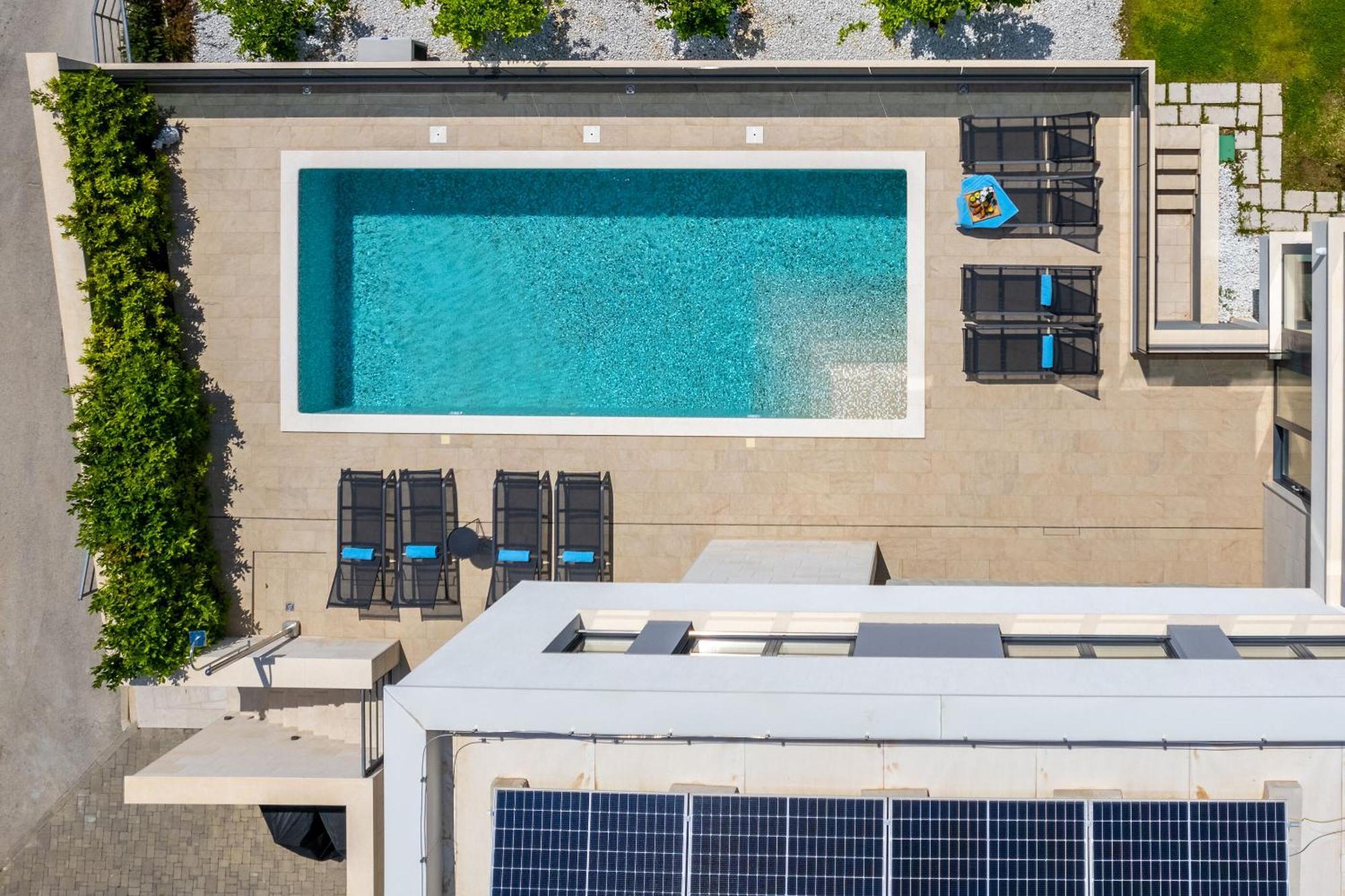 Villa Petra Omiš Exterior foto